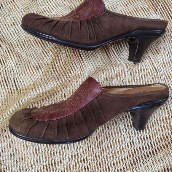 Soft Moc Boho Shoes size 9 - Picture 1 of 3